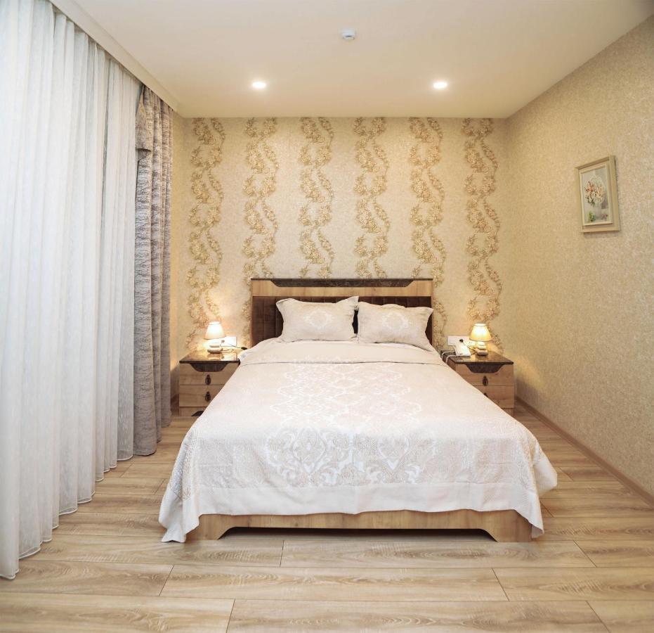 Midcity Hotel Baku Luaran gambar