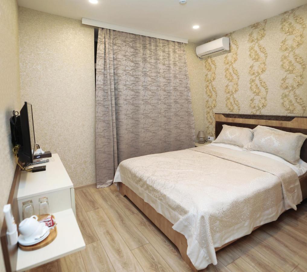 Midcity Hotel Baku Luaran gambar