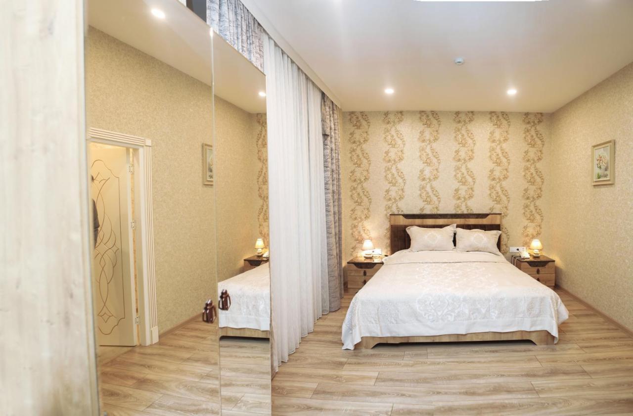 Midcity Hotel Baku Luaran gambar