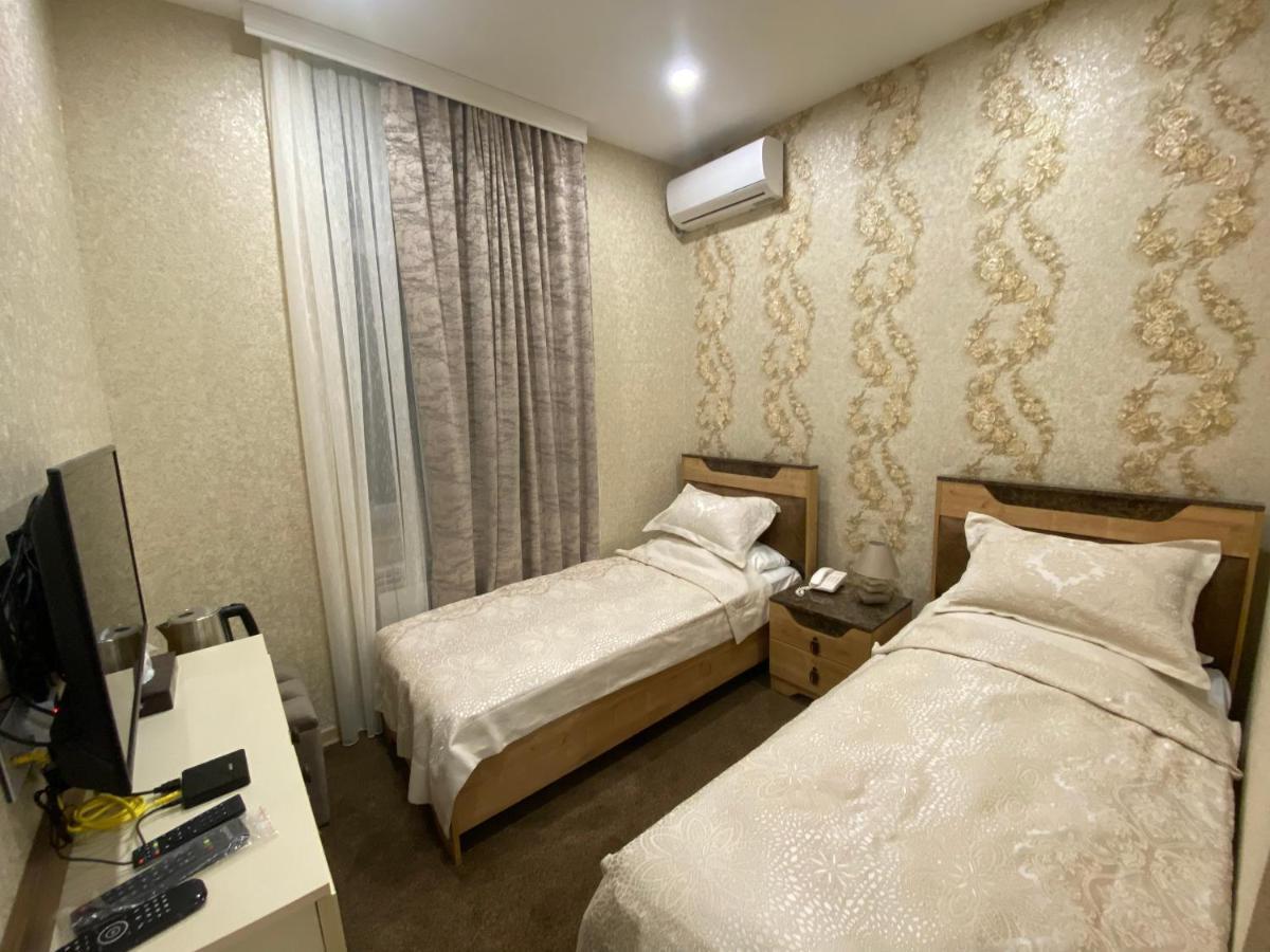 Midcity Hotel Baku Luaran gambar